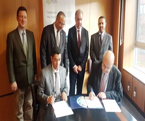   مصر اليوم - الفريق المكلف بدراسة إستراتيجية البحر الأحمر يعرض الخطط الإستراتيجية لتطوير ساحل عسير